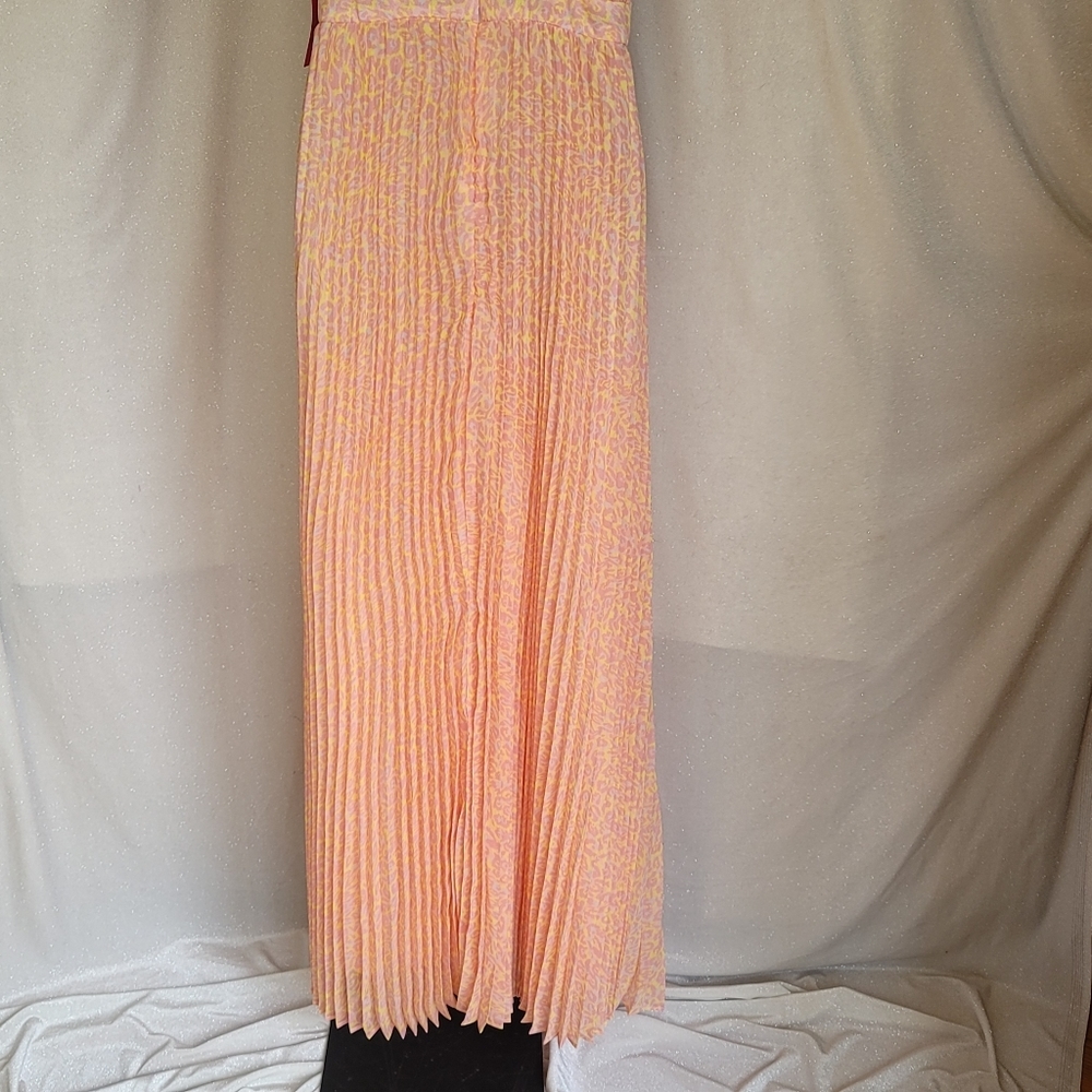 NEW Floral Maxi Dress Betsey Johnson Halter Neck Pleated Size 8 - Picture 7 of 15